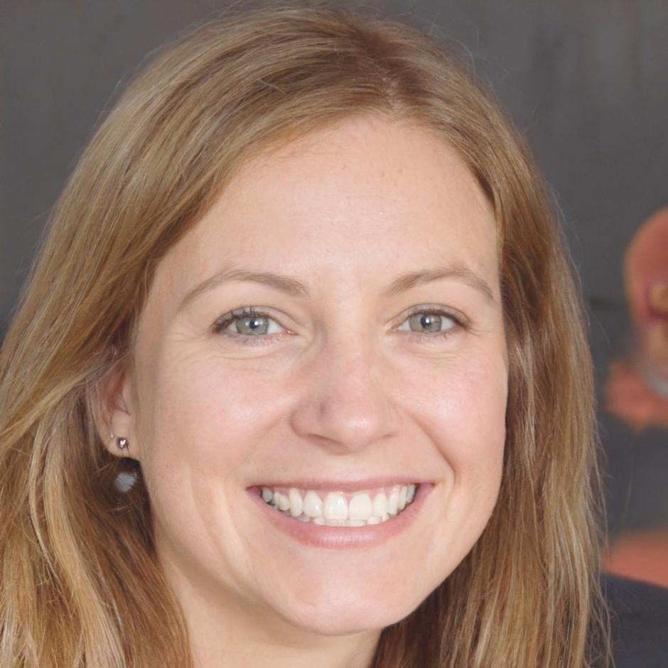 Ana Ruiz, Consultora en Inversiones